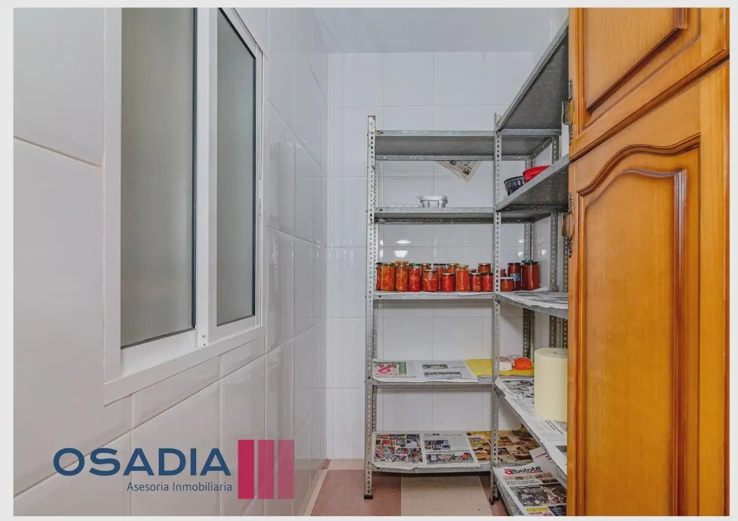 4 bedroom Villa for sale in Fuente Vaqueros with pool garage - € 590,000 (Ref: 10100650)