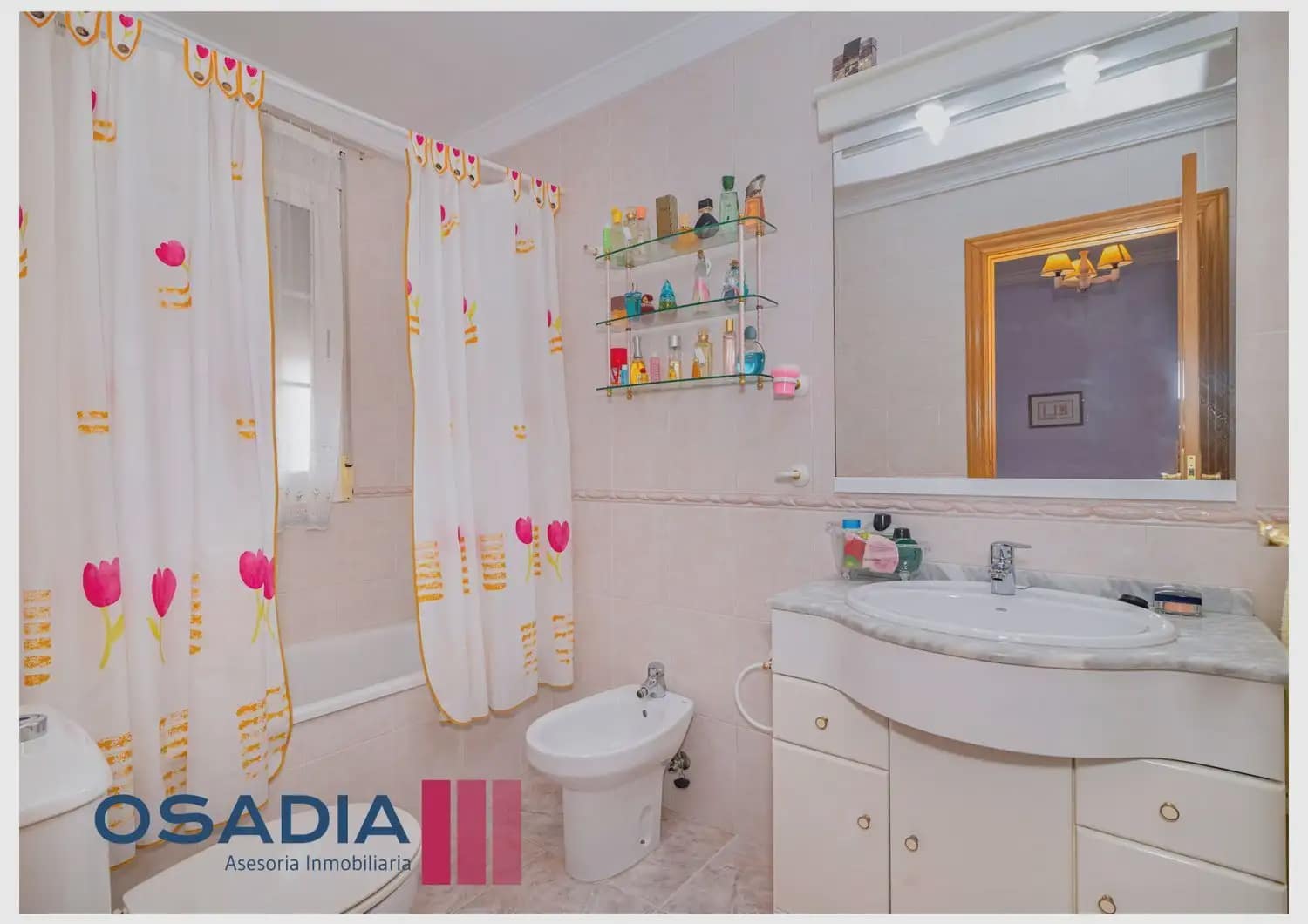 4 bedroom Villa for sale in Fuente Vaqueros with pool garage - € 590,000 (Ref: 10100650)