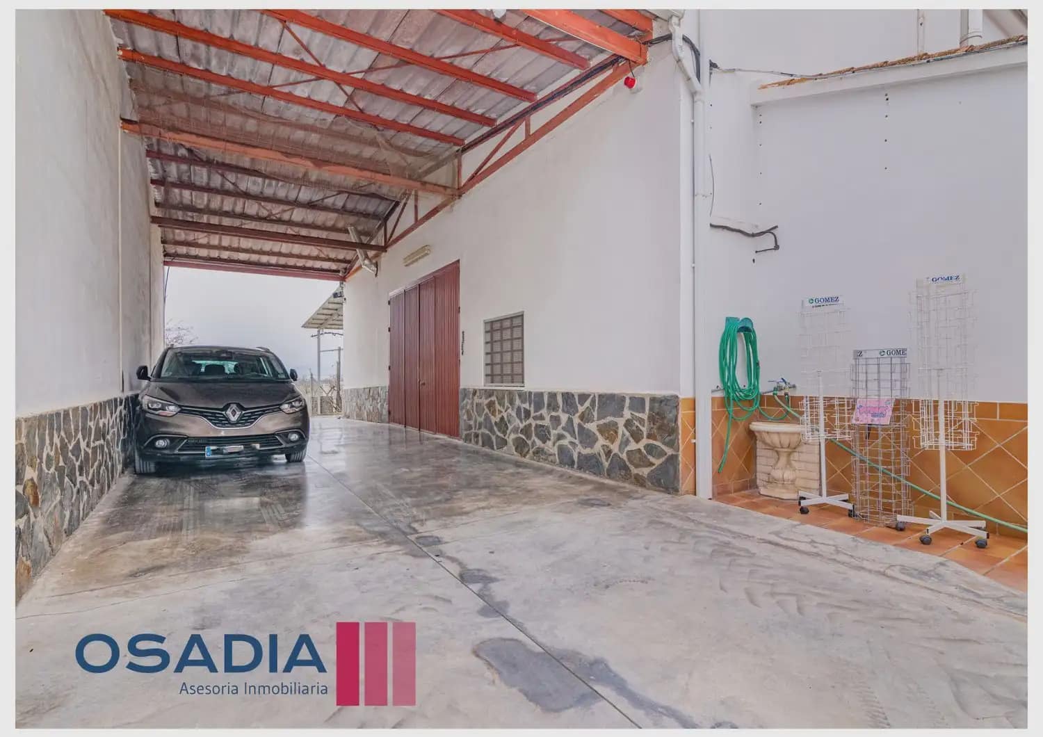 4 bedroom Villa for sale in Fuente Vaqueros with pool garage - € 590,000 (Ref: 10100650)