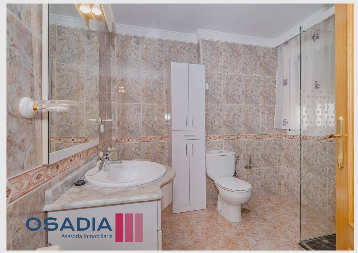 4 bedroom Villa for sale in Fuente Vaqueros with pool garage - € 590,000 (Ref: 10100650)