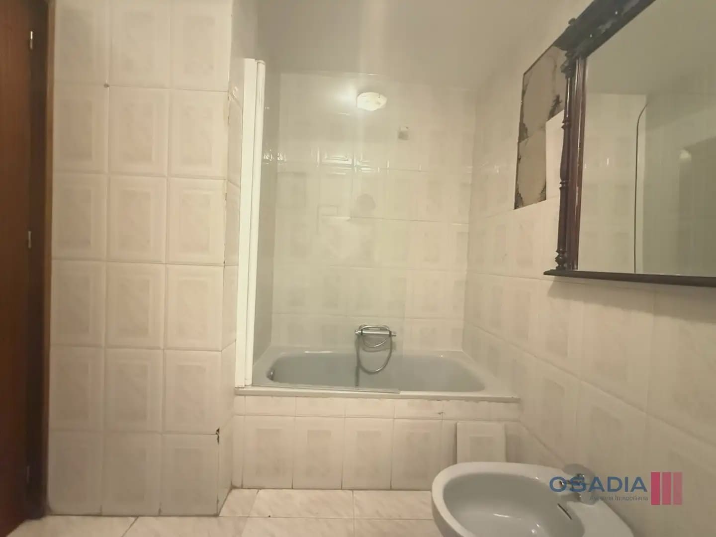 Kommersiell att hyra i Monachil - 450 € (Ref: 10100651)