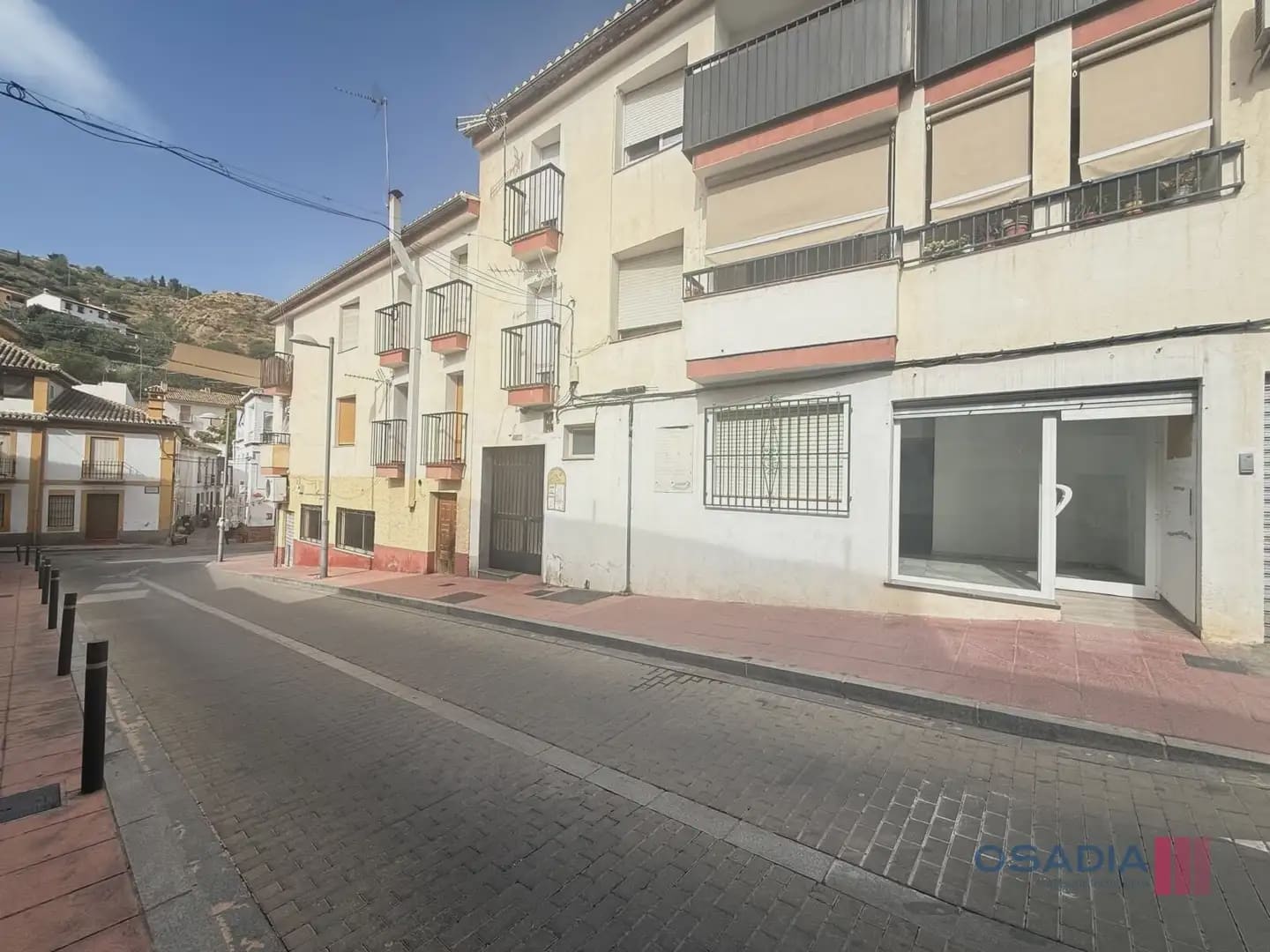 Kommersiell att hyra i Monachil - 450 € (Ref: 10100651)