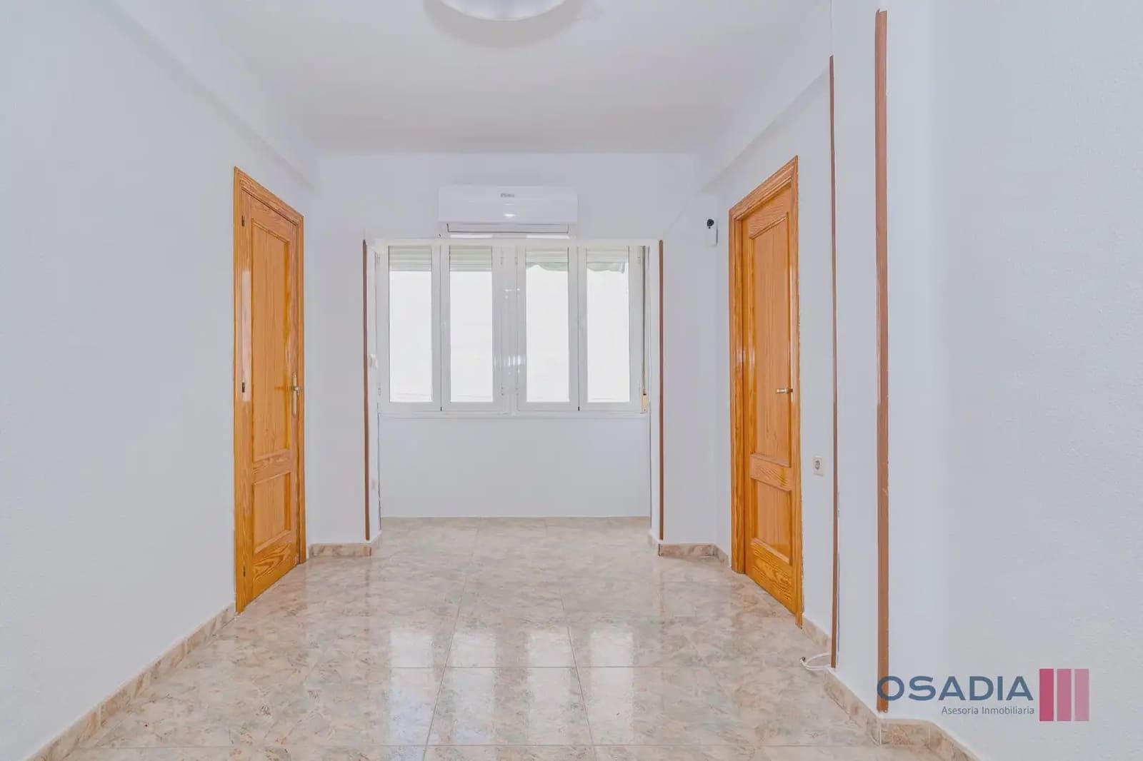 2 soveværelse Lejlighed til salg i Granada by - € 117.000 (Ref: 10100653)