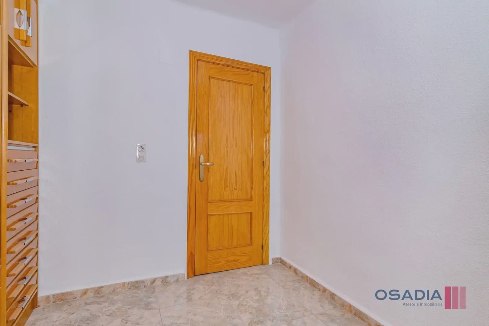 2 soveværelse Lejlighed til salg i Granada by - € 117.000 (Ref: 10100653)
