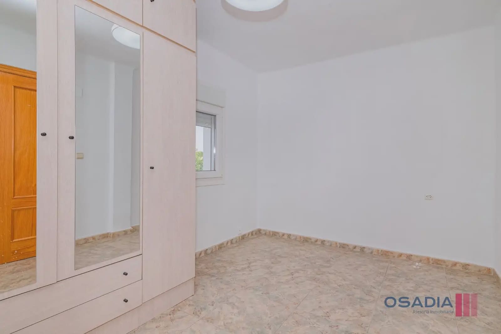 2 soveværelse Lejlighed til salg i Granada by - € 117.000 (Ref: 10100653)