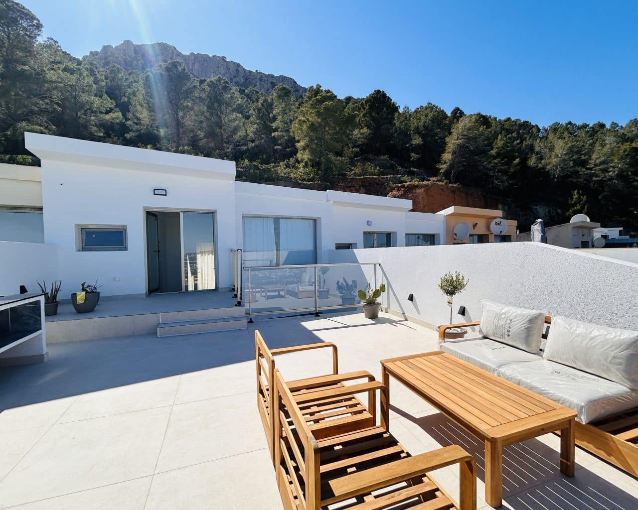 3 soveværelse Rækkehus til salg i Calpe / Calp med swimmingpool garage - € 495.000 (Ref: 10085004)
