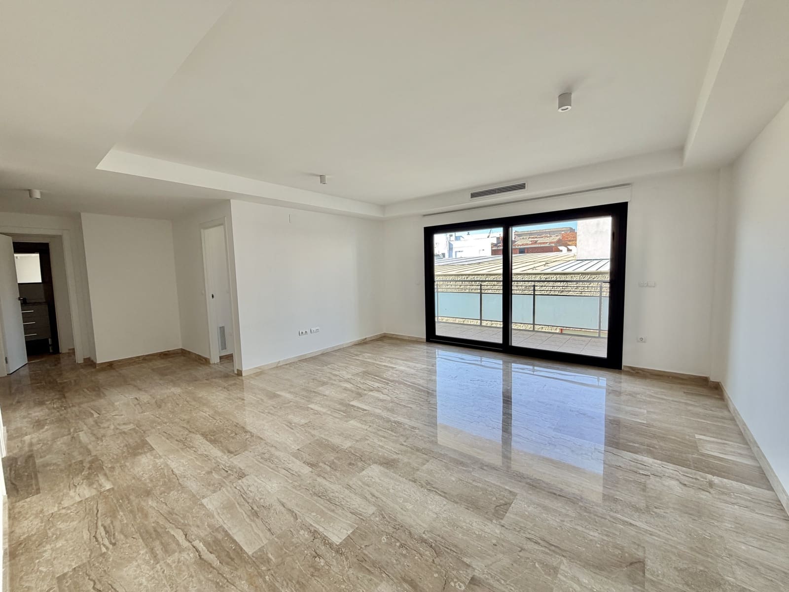 2 chambre Appartement à vendre à La Font d'En Carros avec garage - 179 000 € (Ref: 10090882)