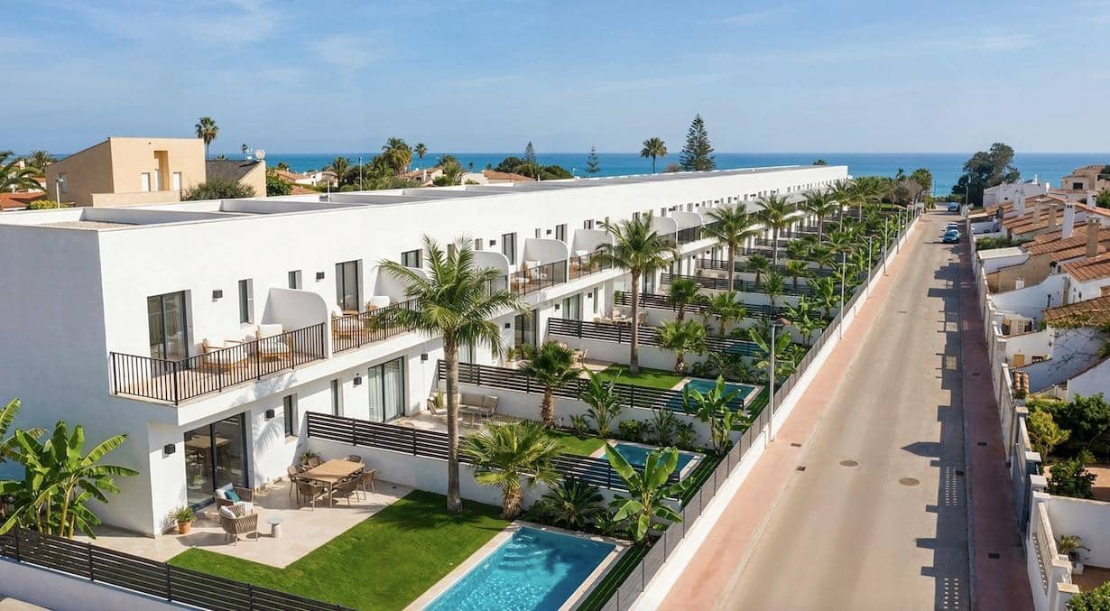3 chambre Villa/Maison Mitoyenne à vendre à Els Poblets avec garage - 545 000 € (Ref: 10100501)