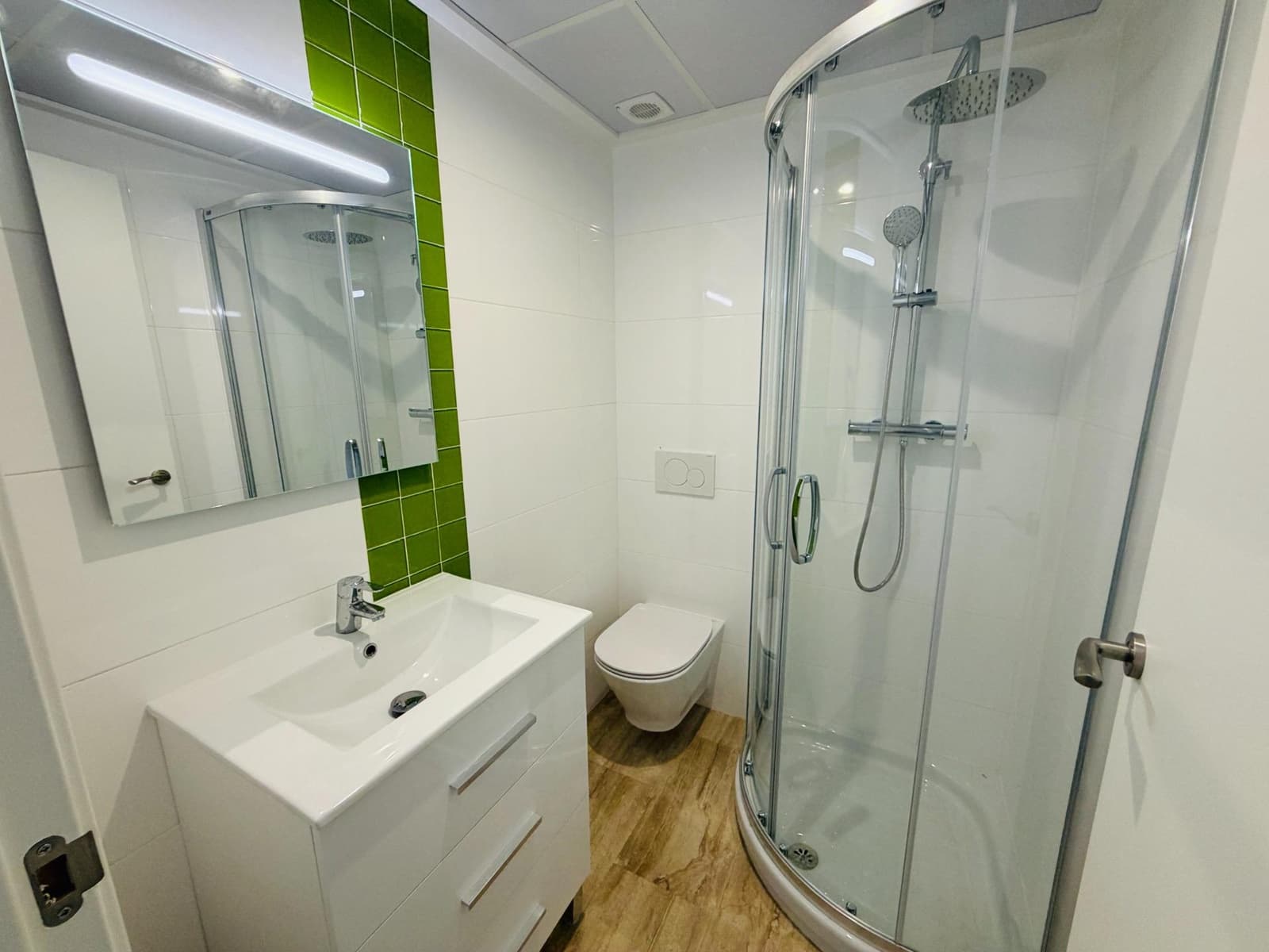 3 slaapkamer Flat te koop in La Font d'En Carros met garage - € 175.000 (Ref: 10100502)
