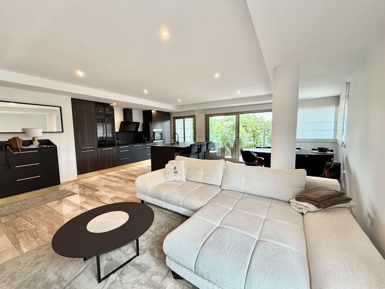 3 slaapkamer Flat te koop in La Font d'En Carros met garage - € 249.999 (Ref: 10100504)