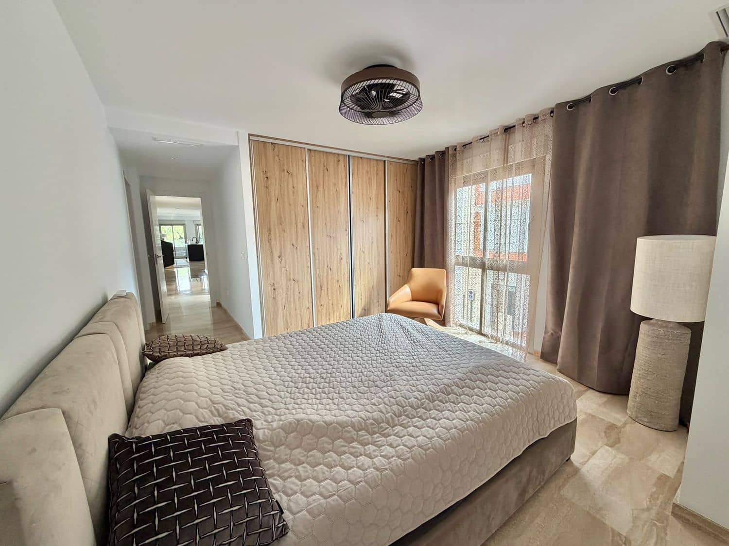 3 slaapkamer Flat te koop in La Font d'En Carros met garage - € 249.999 (Ref: 10100504)