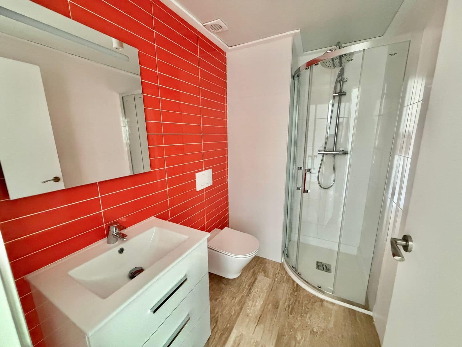 2 slaapkamer Flat te koop in La Font d'En Carros met garage - € 179.000 (Ref: 10100505)