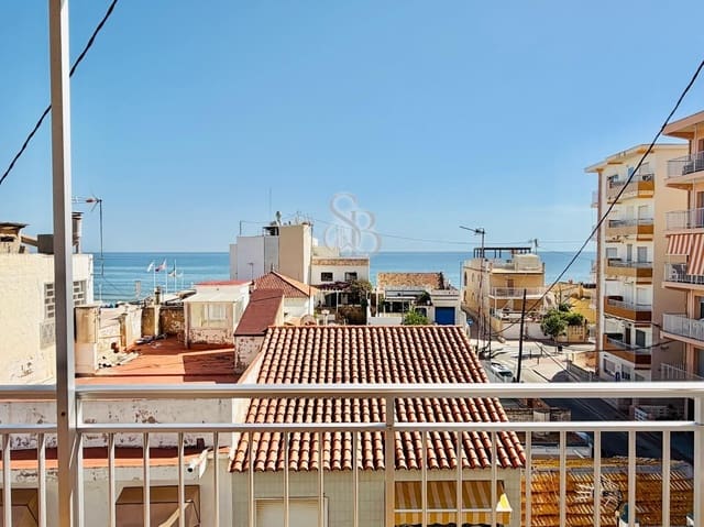 3 chambre Appartement à vendre à Piles - 210 000 € (Ref: 10100506)