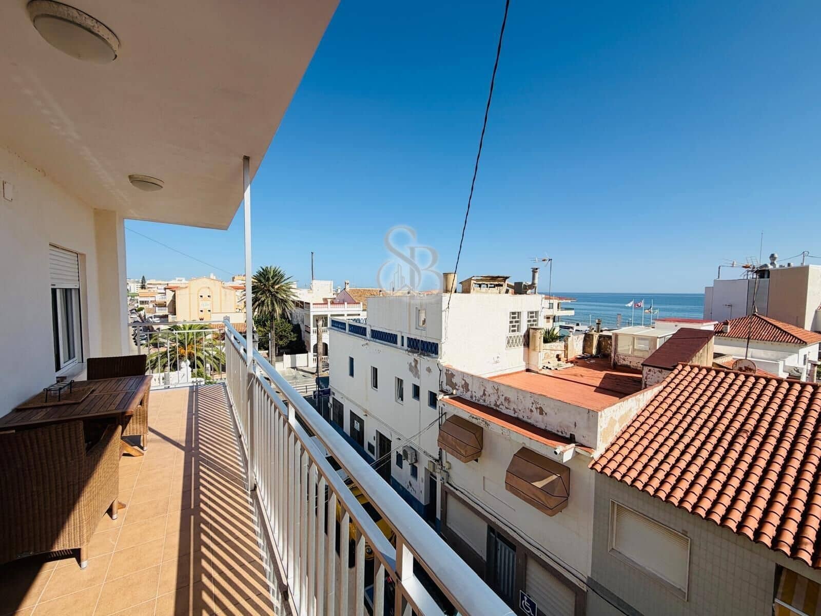 3 bedroom Flat for sale in Piles - € 210,000 (Ref: 10100506)