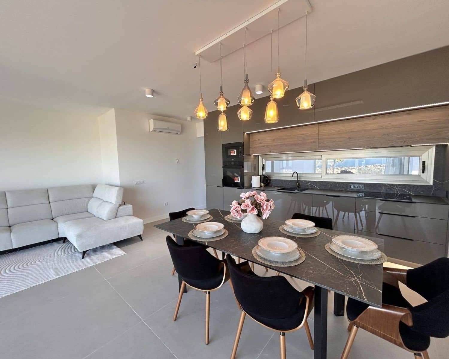 3 Zimmer Villa zu verkaufen in Calpe / Calp mit Pool Garage - 495.000 € (Ref: 10100507)