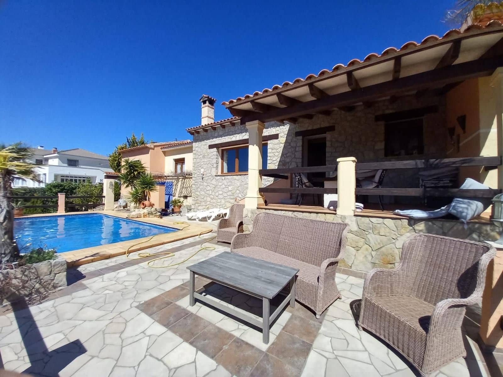 3 soveværelse Villa til salg i Alfaz del Pi / L'Alfas del Pi med swimmingpool garage - € 1.210.000 (Ref: 10132805)