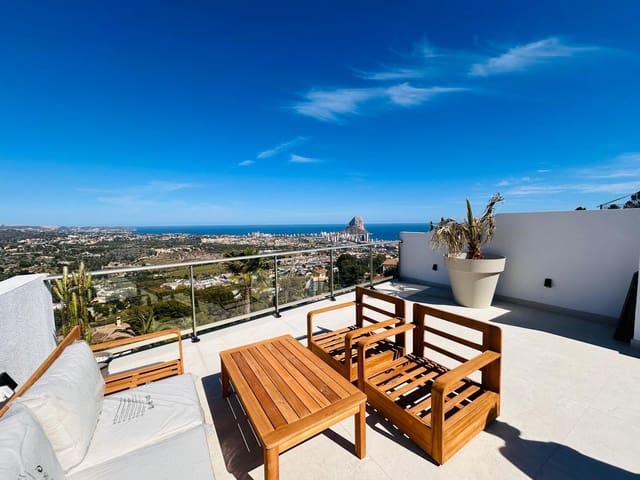 3 slaapkamer Rijtjeshuis te koop in Calpe / Calp met zwembad garage - € 495.000 (Ref: 10132809)