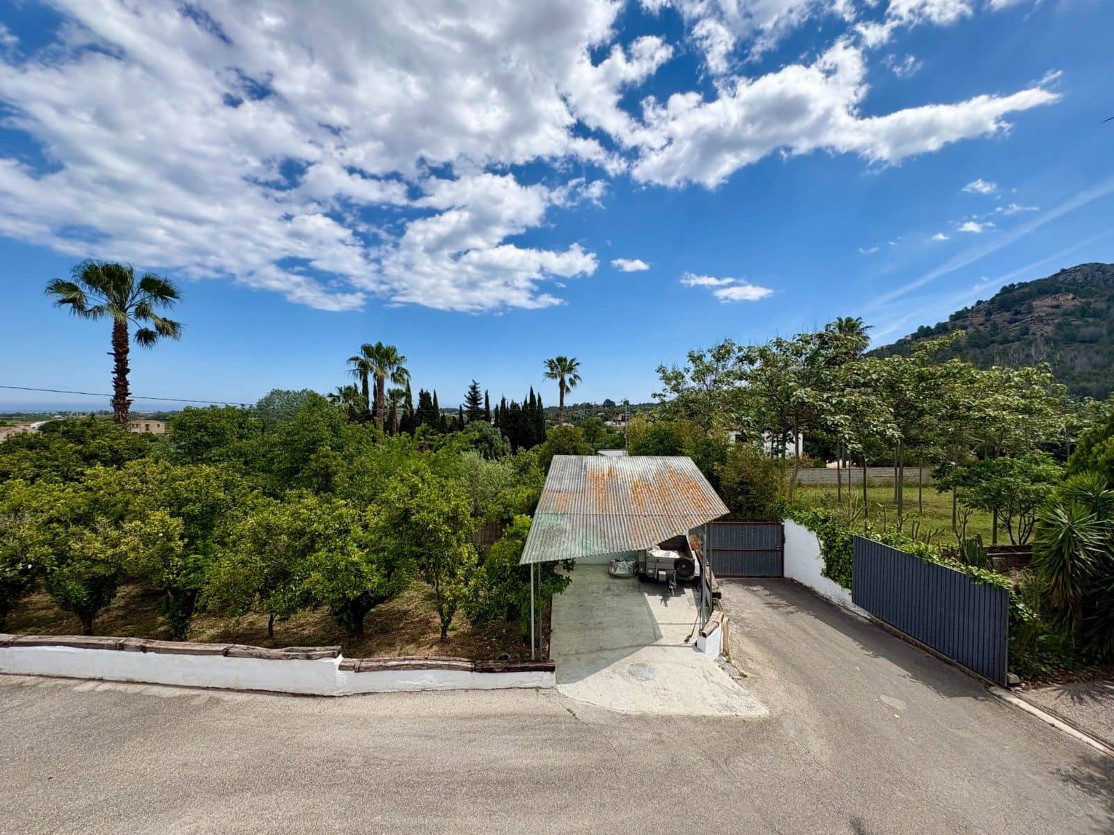 5 bedroom Villa for sale in Pedreguer with pool garage - € 1,150,000 (Ref: 10132813)