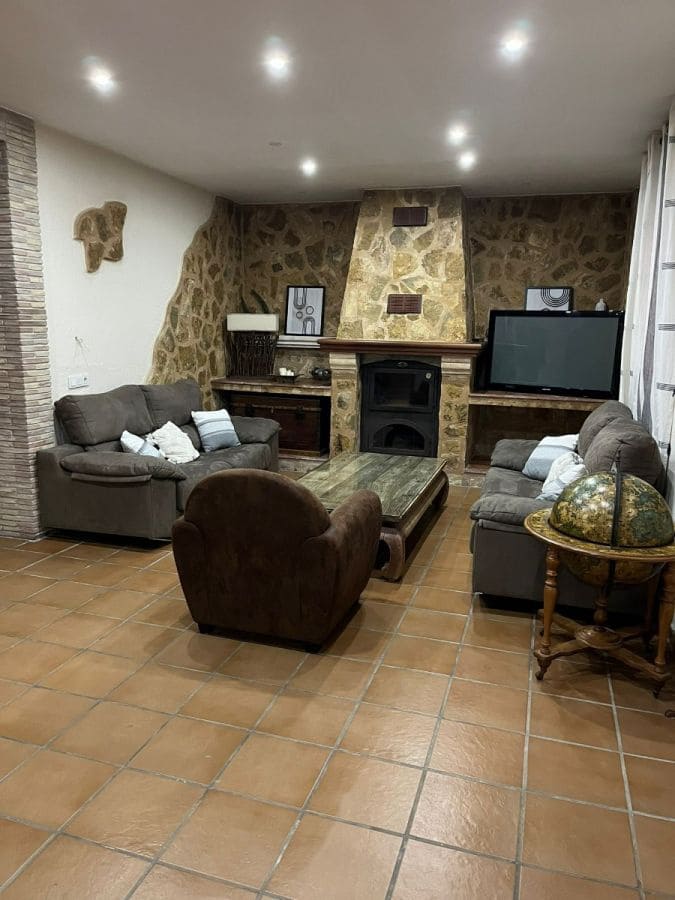 7 soverom Villa til salgs i Benissa med svømmebasseng garasje - € 970 000 (Ref: 10132817)