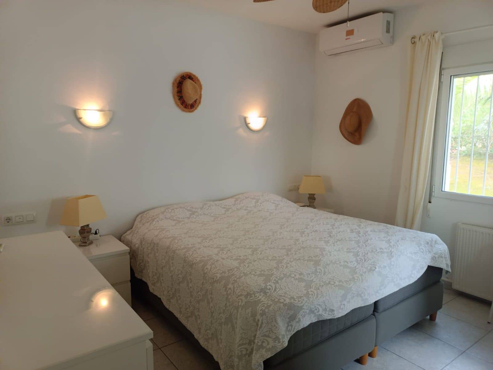 Chalet de 3 habitaciones en Moraira en venta con piscina garaje - 895.000 € (Ref: 10136264)