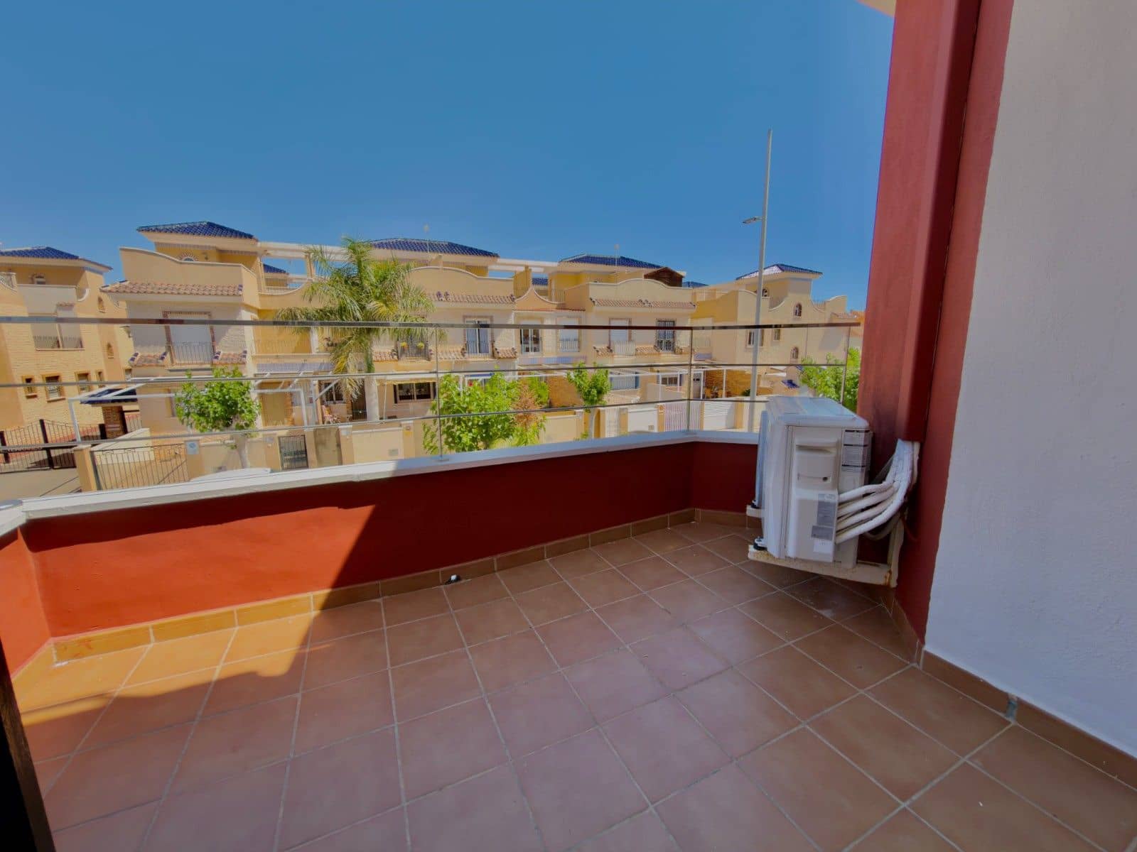 4 soveværelse Rækkehus til salg i Torre de la Horadada med garage - € 450.000 (Ref: 10147297)