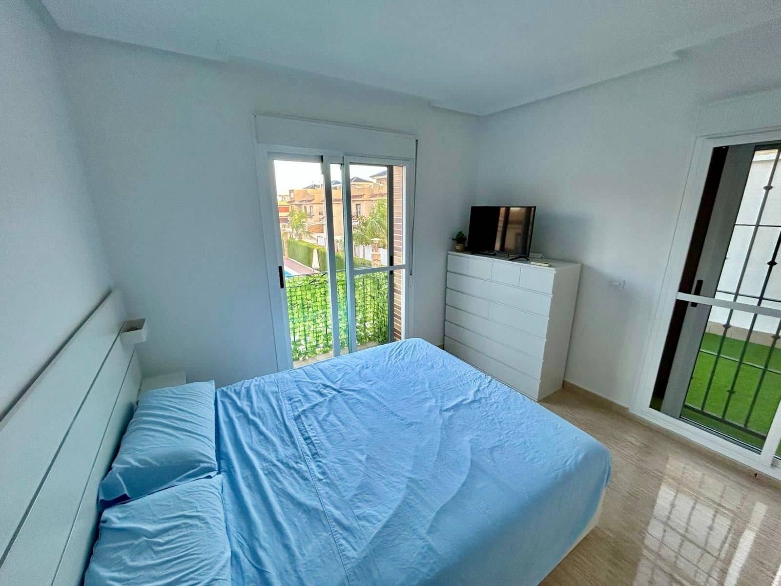 3 soverom Rekkehus til salgs i El Mojon med svømmebasseng - € 380 000 (Ref: 10161672)