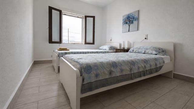 3 soveværelse Rækkehus til salg i Las Marinas / Les Marines, Dénia med swimmingpool garage - € 365.000 (Ref: 10163149)