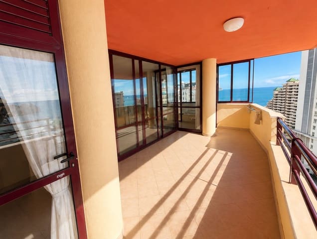 3 soverom Penthouse til salgs i Calpe / Calp med svømmebasseng - € 582 000 (Ref: 10163150)
