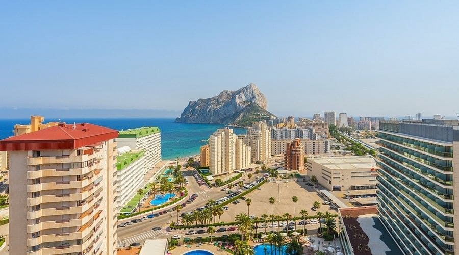 3 makuuhuone Kattohuoneisto myytävänä paikassa Calpe / Calp mukana uima-altaan - 582 000 € (Ref: 10163150)