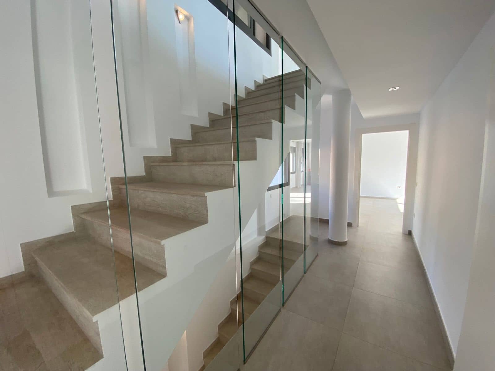 4 soveværelse Villa til salg i Calpe / Calp med swimmingpool garage - € 900.000 (Ref: 10163151)