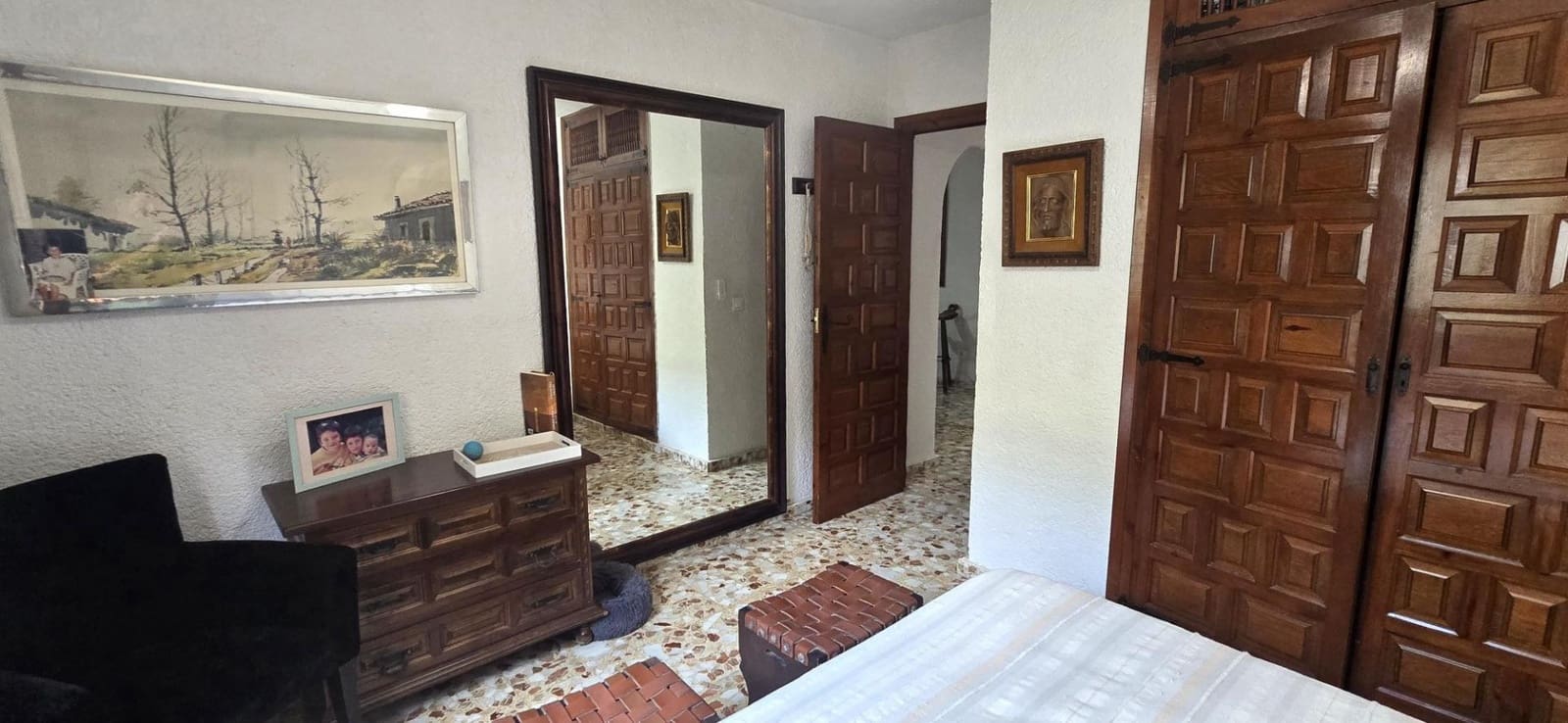 6 sovrum Villa till salu i Arenal med pool garage - 850 000 € (Ref: 10163153)