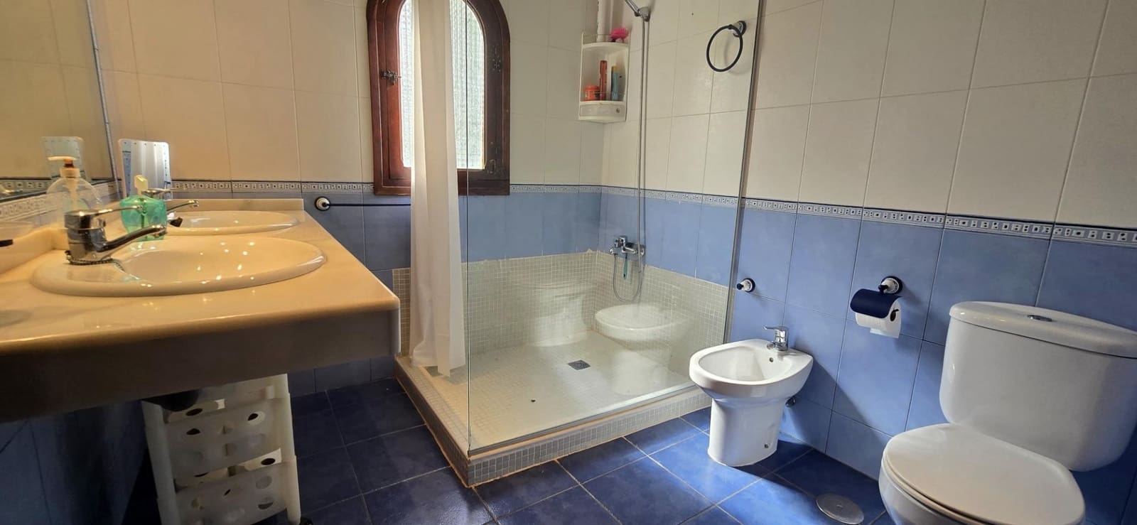 6 sovrum Villa till salu i Arenal med pool garage - 850 000 € (Ref: 10163153)
