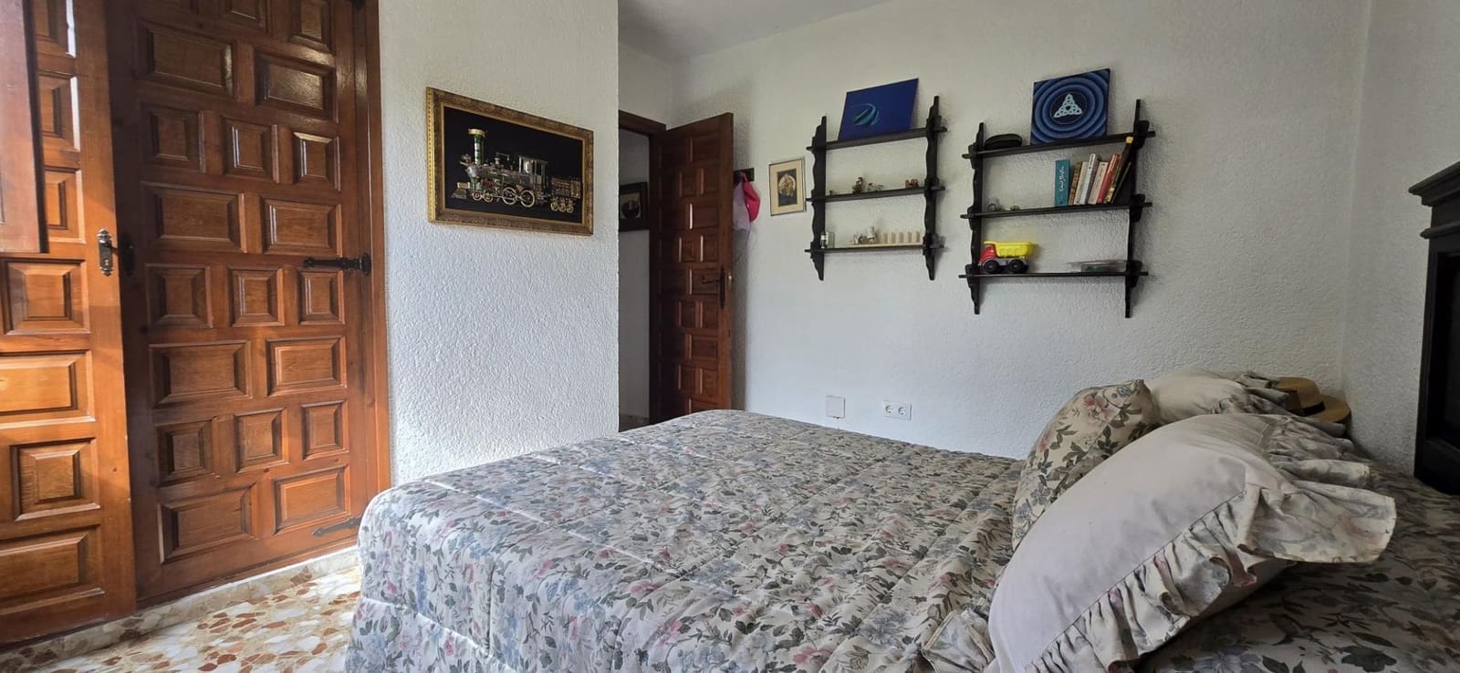 6 sovrum Villa till salu i Arenal med pool garage - 850 000 € (Ref: 10163153)