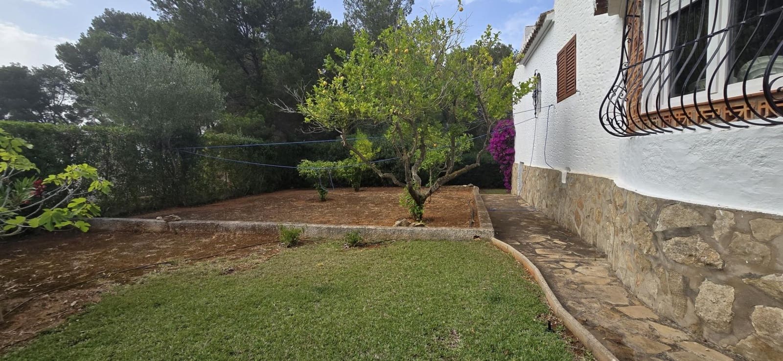 6 sovrum Villa till salu i Arenal med pool garage - 850 000 € (Ref: 10163153)