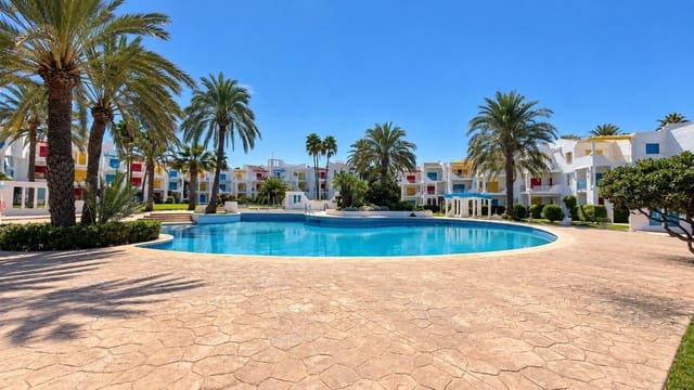 2 soveværelse Lejlighed til salg i Dénia med swimmingpool garage - € 587.000 (Ref: 10163158)