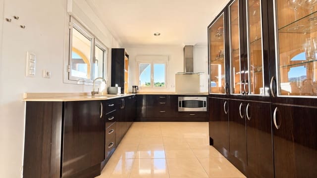 4 soverom Villa til salgs i Beniarbeig med svømmebasseng garasje - € 799 000 (Ref: 10163160)