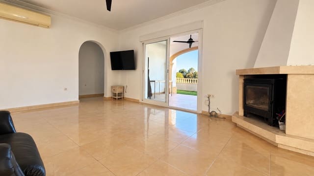 4 soverom Villa til salgs i Beniarbeig med svømmebasseng garasje - € 799 000 (Ref: 10163160)