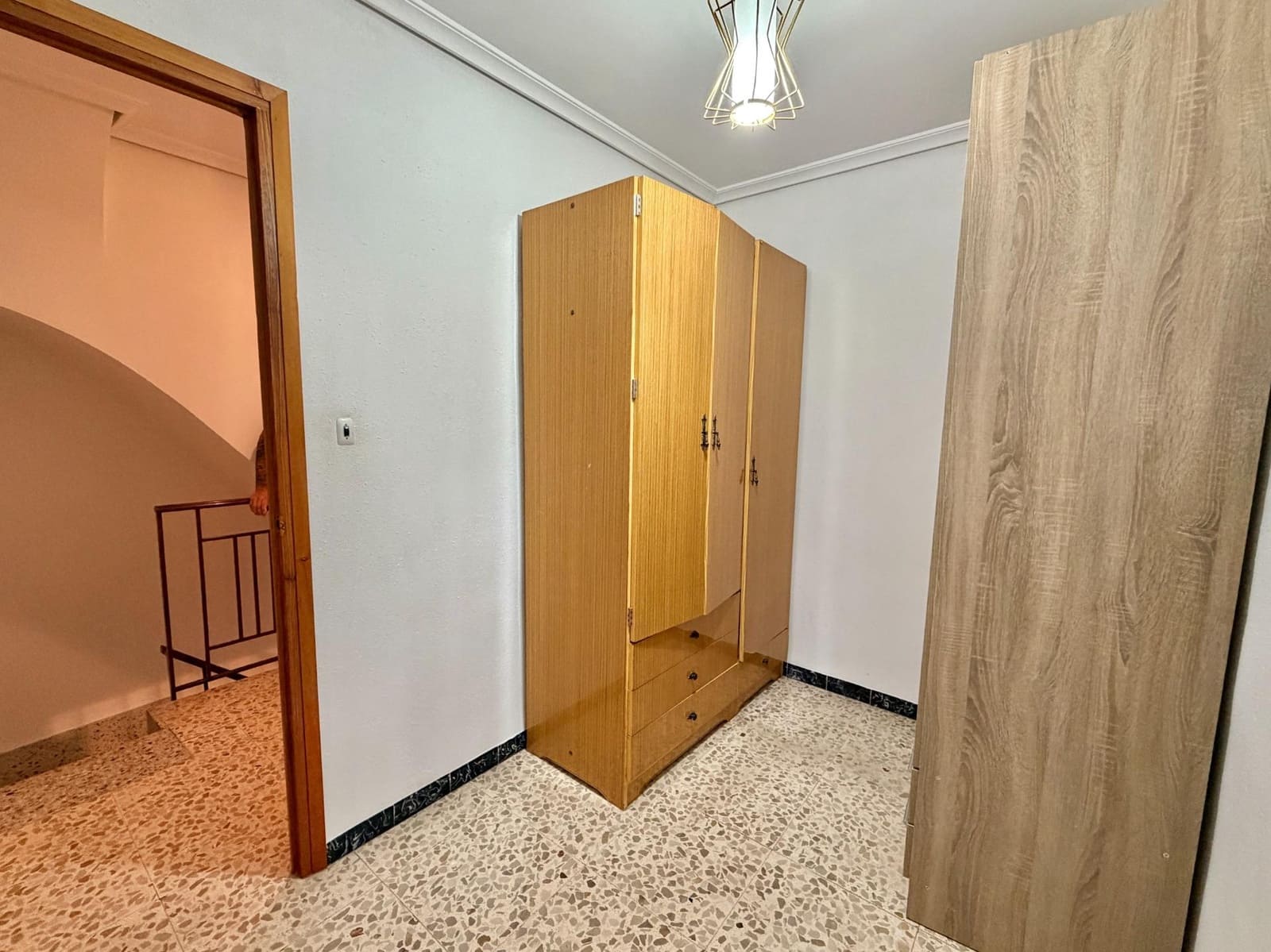 4 bedroom Townhouse for sale in L'Orxa / Lorcha - € 150,000 (Ref: 10163161)