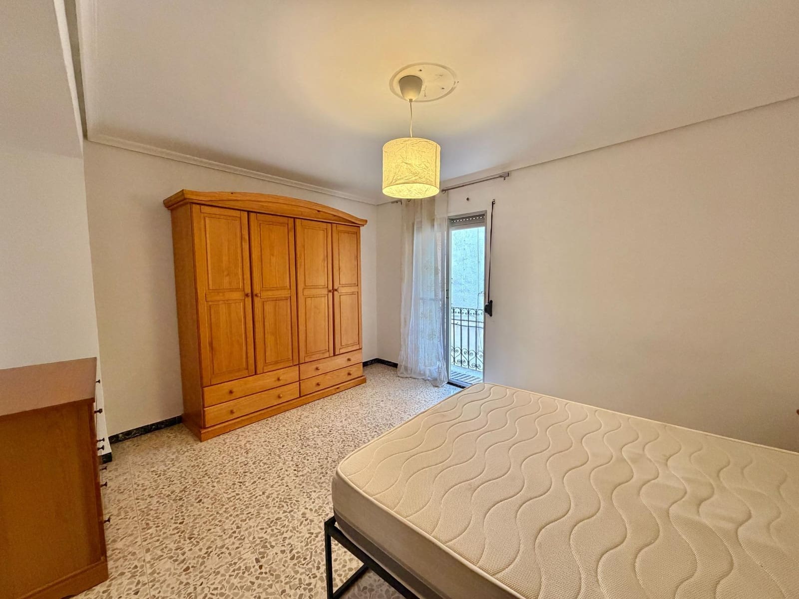 4 bedroom Townhouse for sale in L'Orxa / Lorcha - € 150,000 (Ref: 10163161)