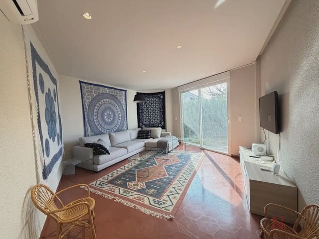 3 slaapkamer Villa te huur in Oropesa  met garage - € 3.500 (Ref: 10081665)