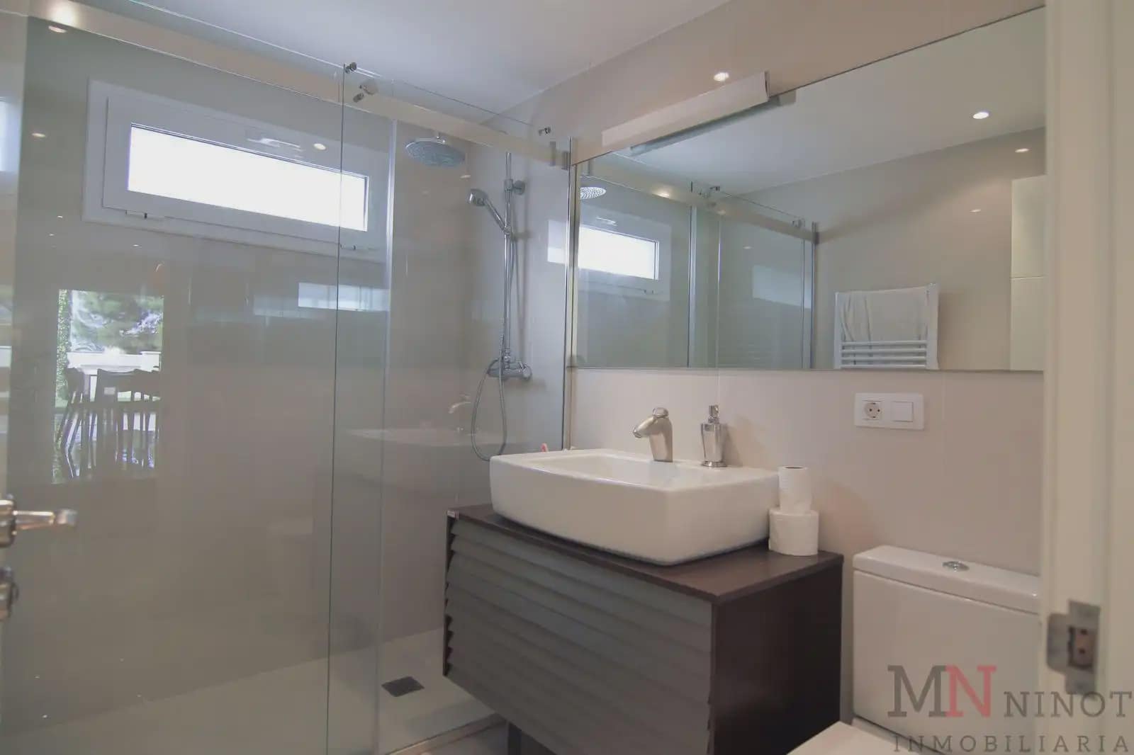 5 slaapkamer Villa te huur in Benicassim met garage - € 3.300 (Ref: 10081667)