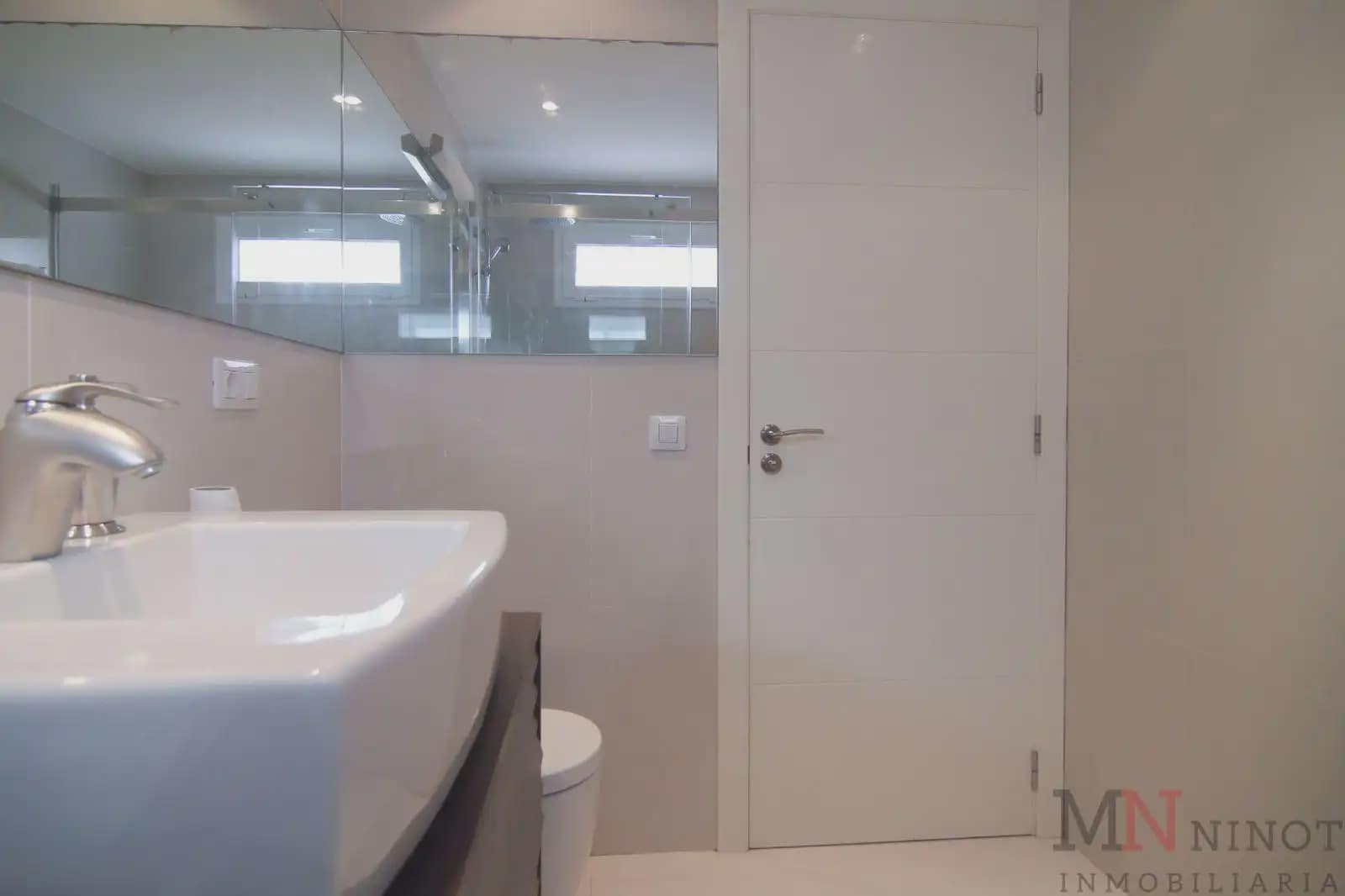 5 slaapkamer Villa te huur in Benicassim met garage - € 3.300 (Ref: 10081667)