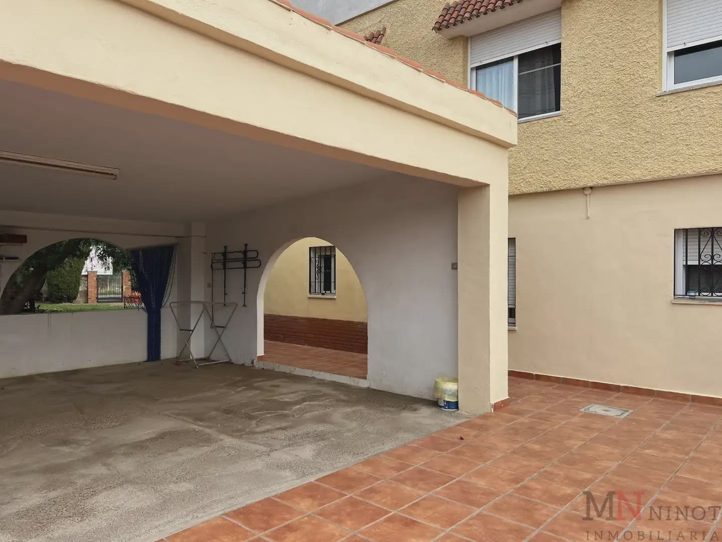 7 bedroom Villa for sale in Benicassim with pool garage - € 419,500 (Ref: 10081668)