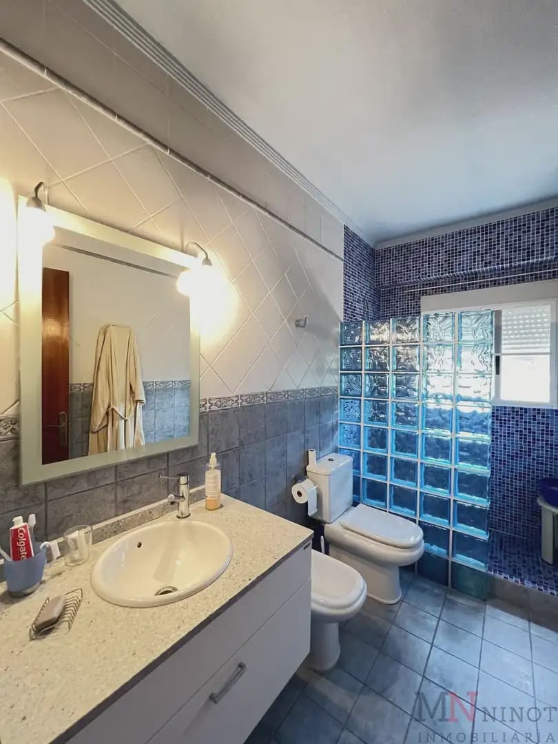 7 bedroom Villa for sale in Benicassim with pool garage - € 419,500 (Ref: 10081668)