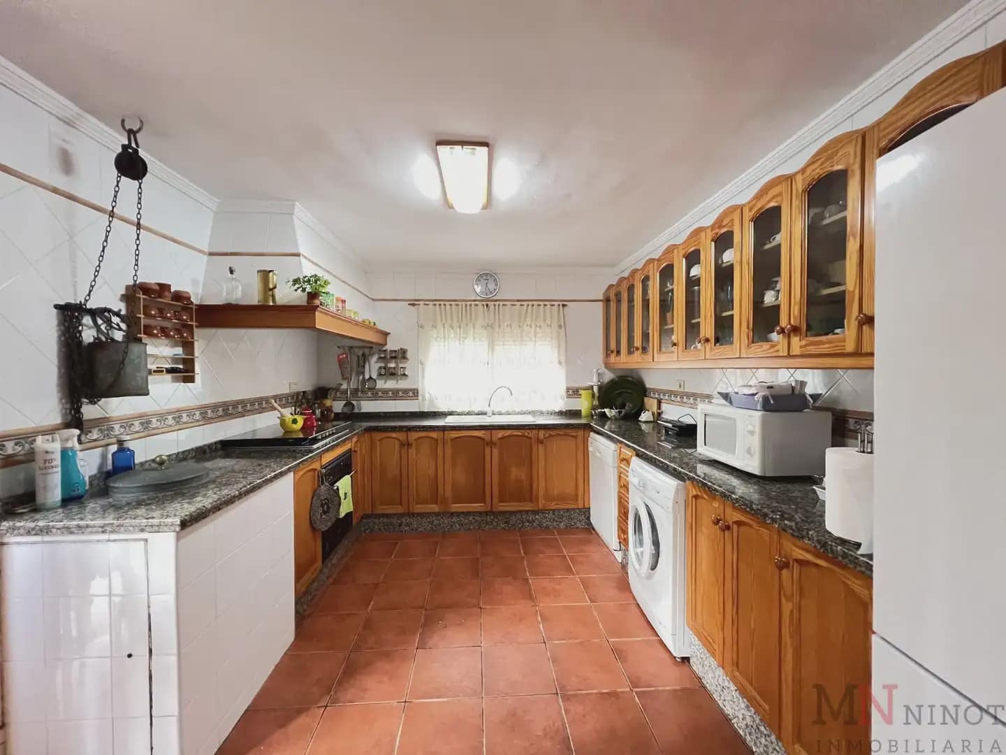 7 bedroom Villa for sale in Benicassim with pool garage - € 419,500 (Ref: 10081668)