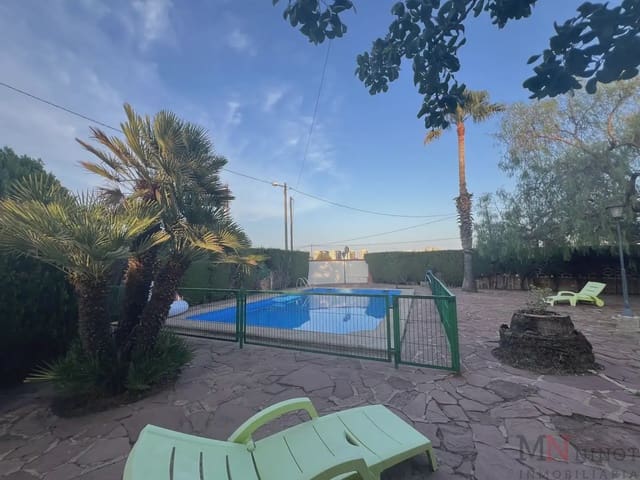 7 bedroom Villa for sale in Benicàssim with pool garage - € 419,500 (Ref: 10081668)