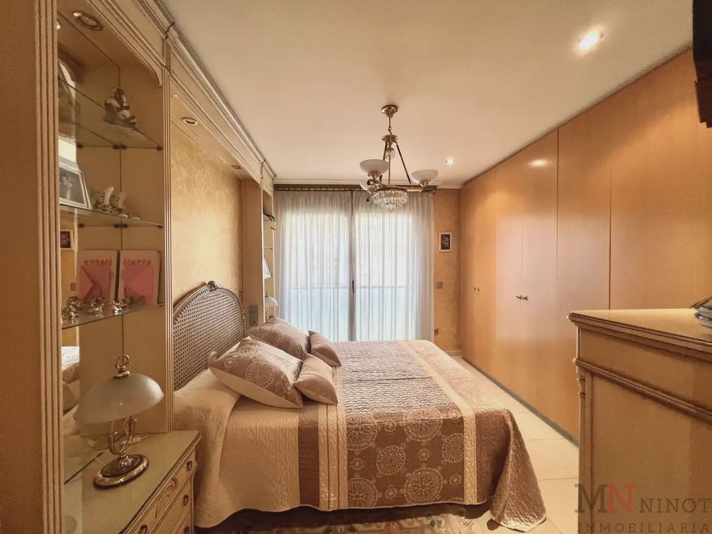 5 sypialnia Mieszkanie na sprzedaż w Castello de la Plana z garażem - 405 000 € (Ref: 10081670)