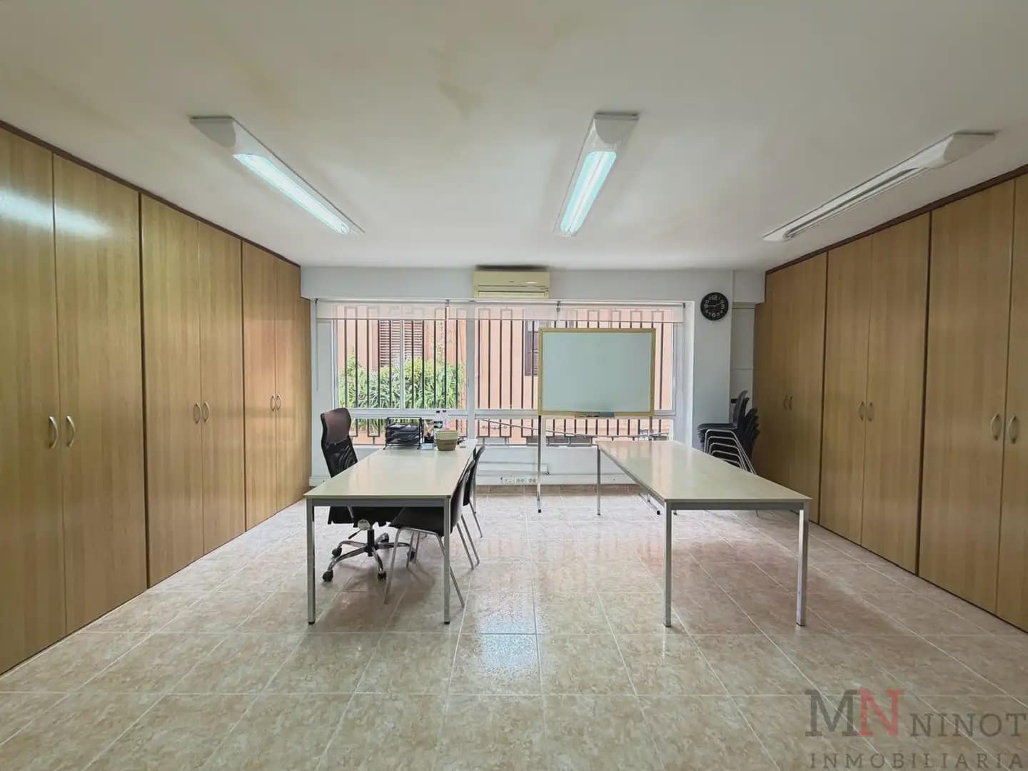 Kantoor te koop in Castello de la Plana - € 35.000 (Ref: 10081671)