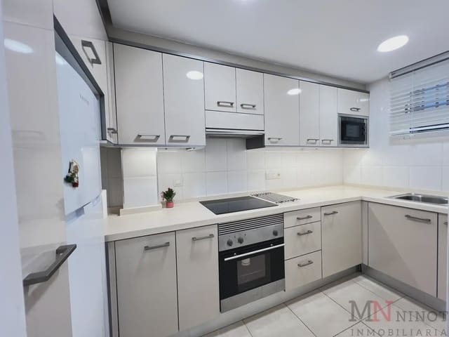 3 sypialnia Apartament przy plaży na sprzedaż w El Grau de Castelló, Castelló de la Plana z basenem garażem - 395 000 € (Ref: 10081672)