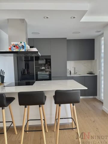 2 Zimmer Apartment zu verkaufen in Benicàssim mit Pool Garage - 380.000 € (Ref: 10081674)